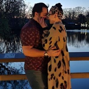 Meet your Posher, Devin